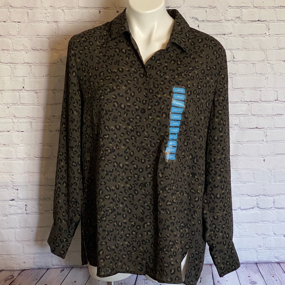 Chelsea and Theodore NWT - Women’s Leopard…